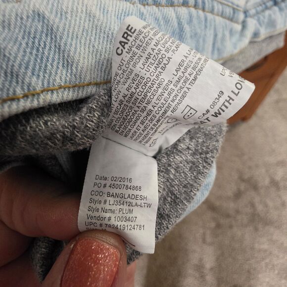 L.E.I.  Jean Jacket Juniors Medium Cropped Stonewash Sweatshirt Sleeves Hood - Picture 10 of 10